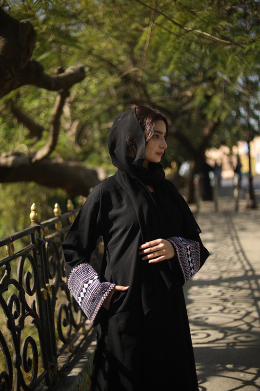 Elegant abaya
