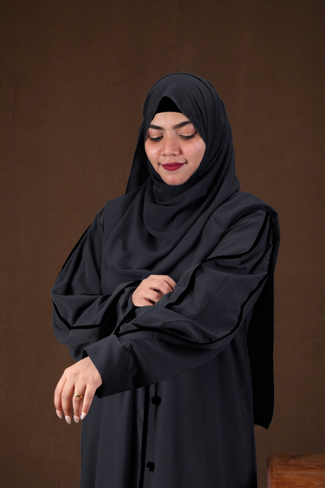MODEST ABAYA