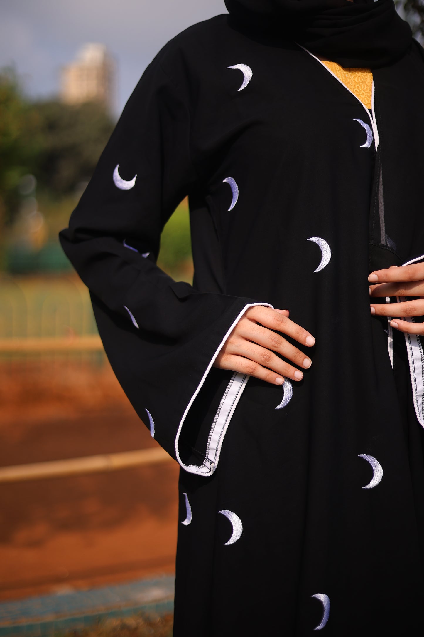 Moon abaya