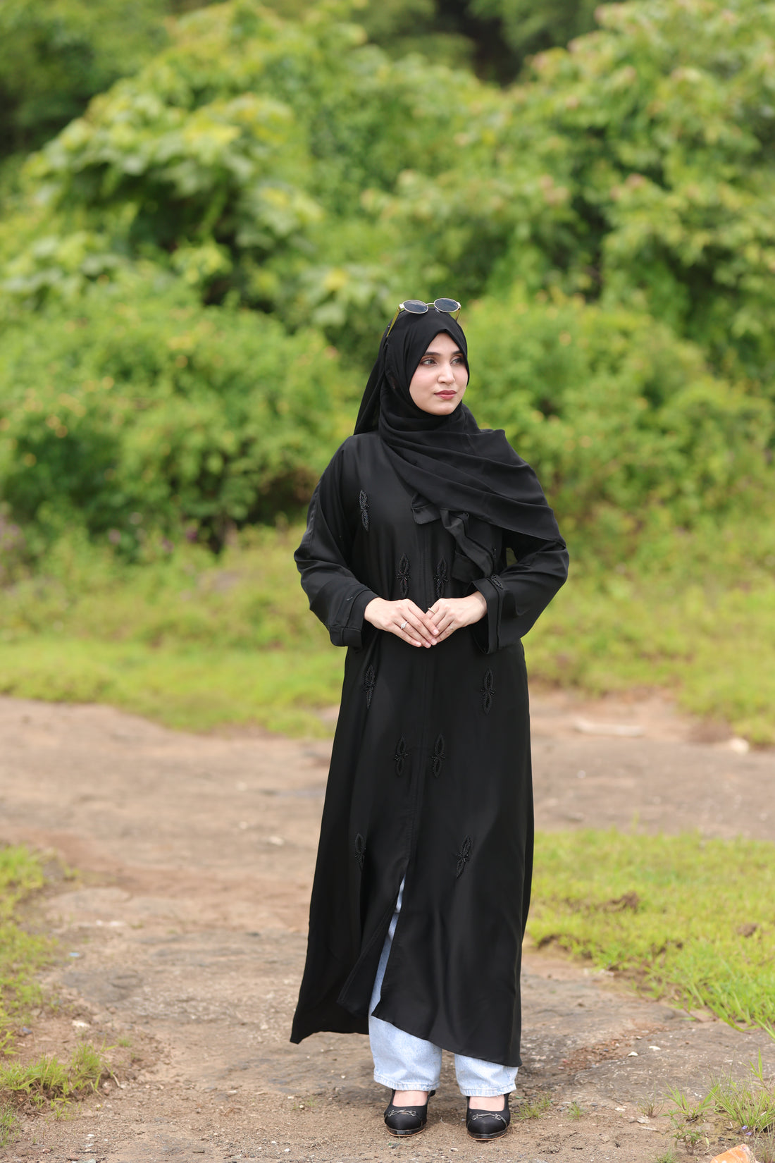 Black Embroidered Abaya – Elegant Everyday Modest Wear