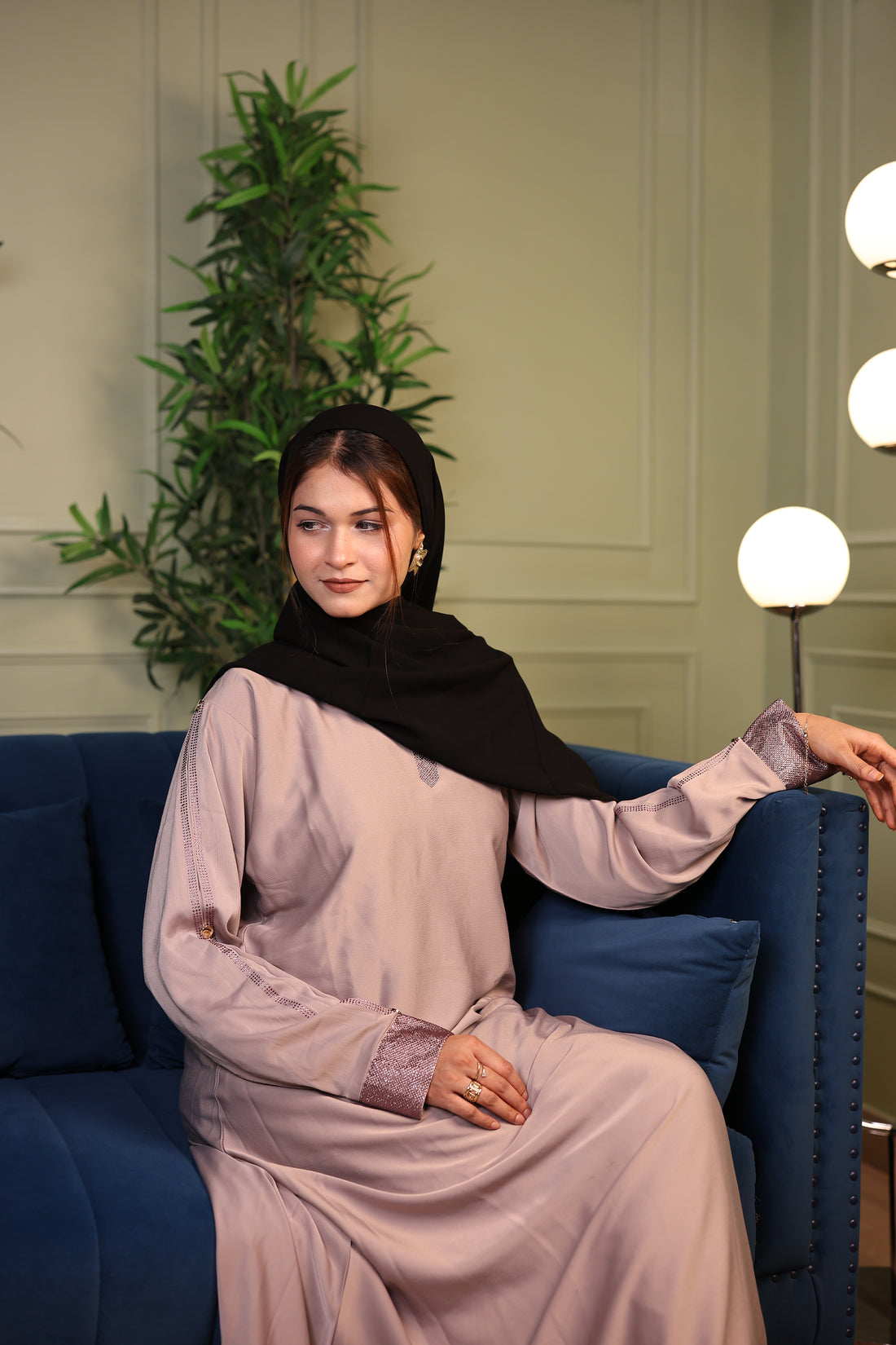 Rose Gold Divine Abaya