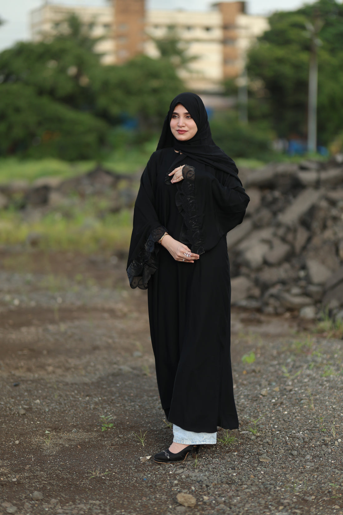 Classic Black Layered Abaya with Elegant Lace Detailing