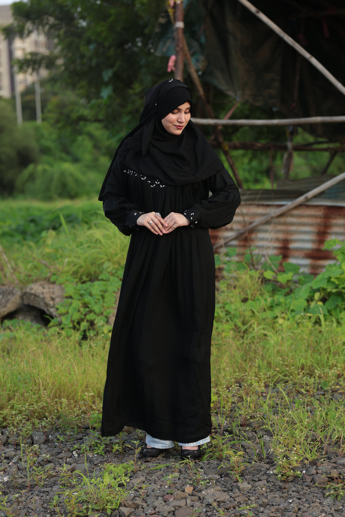 Black Pleated Embroidered Abaya