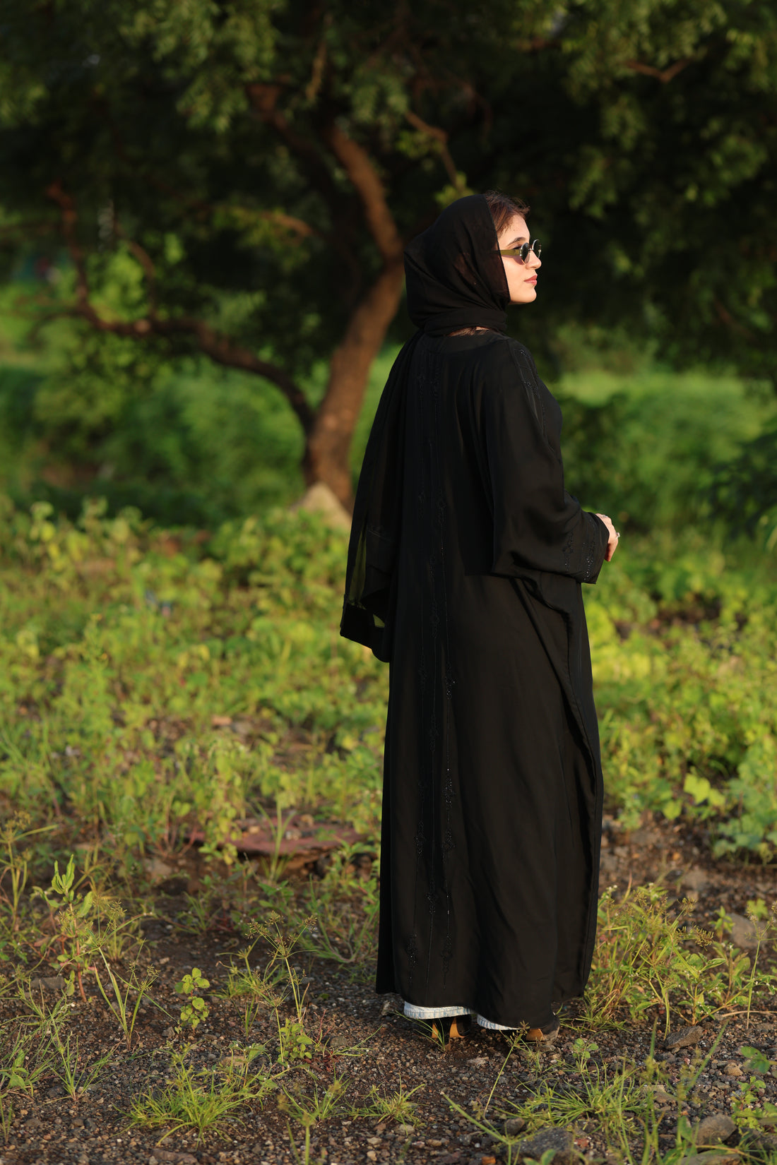 Black Grace Embroidered Abaya