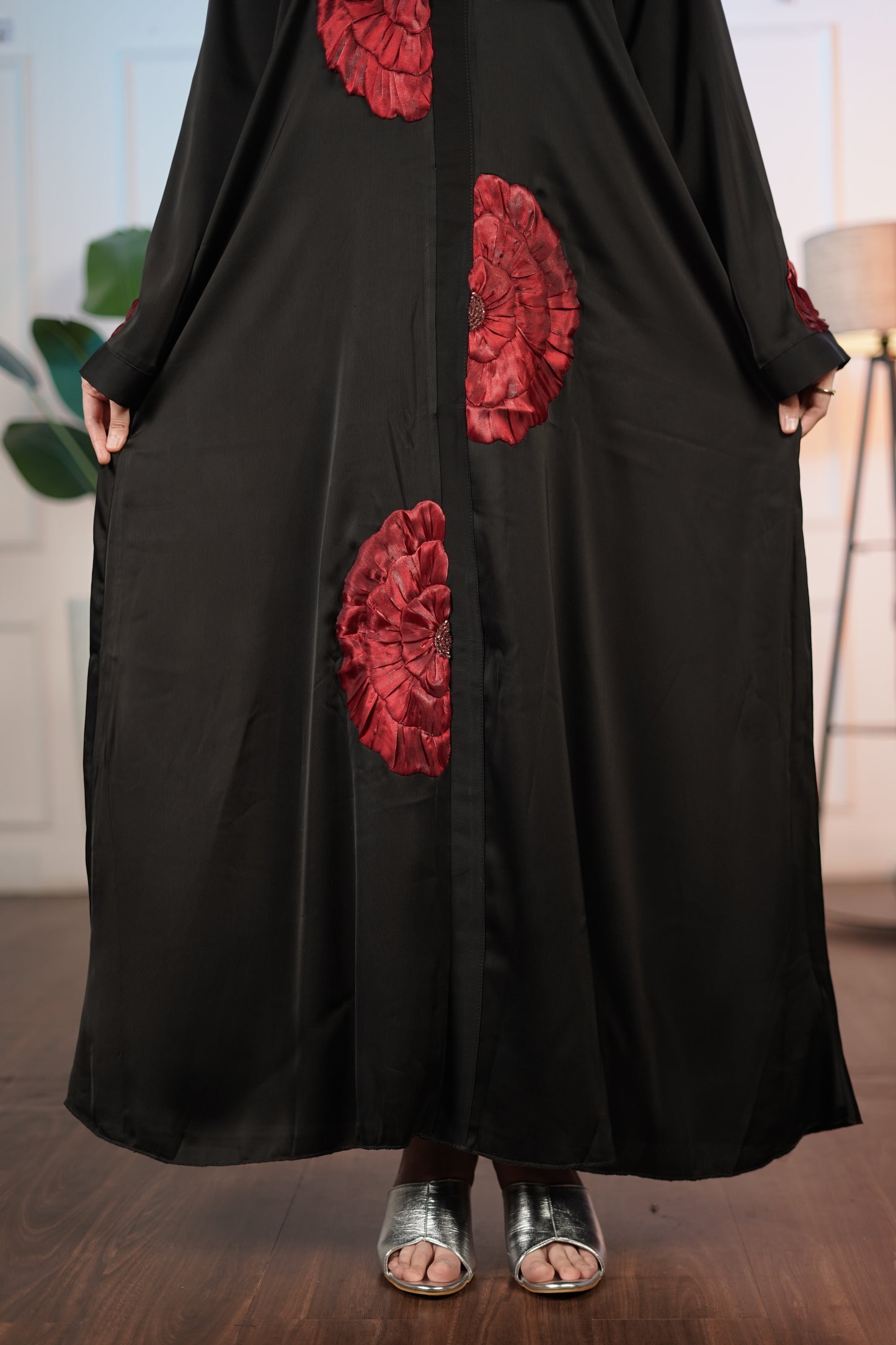 RED FLOWER ABAYA