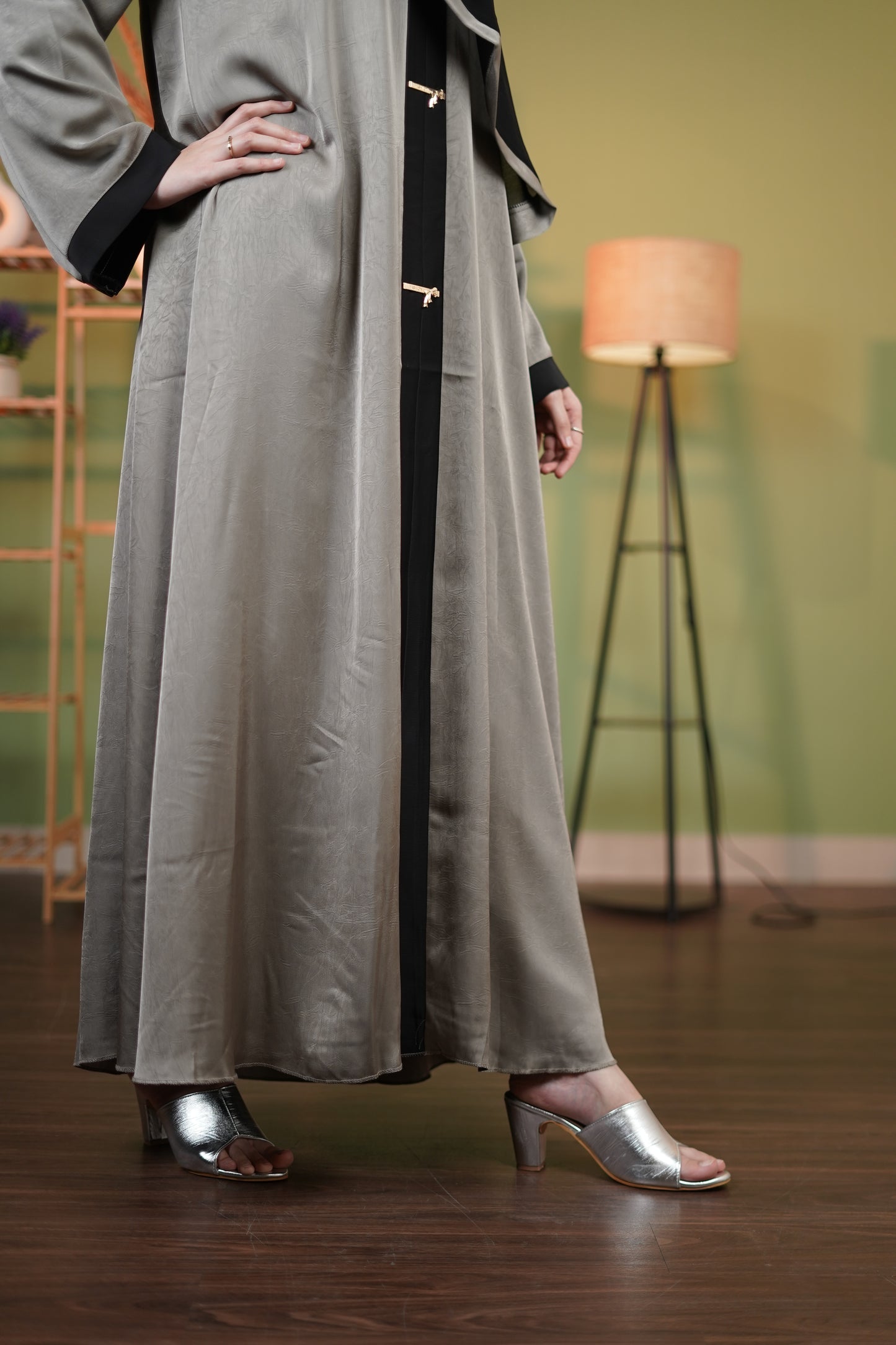 Bow patti abaya