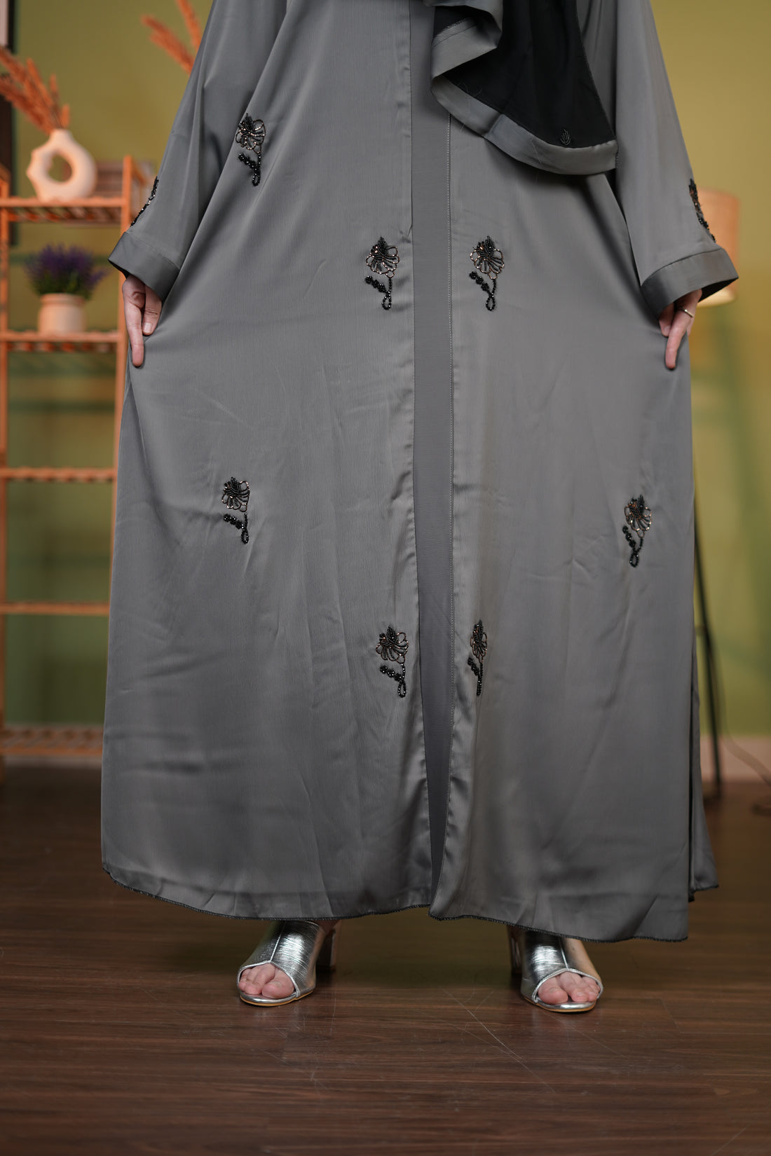 HUE  ABAYA