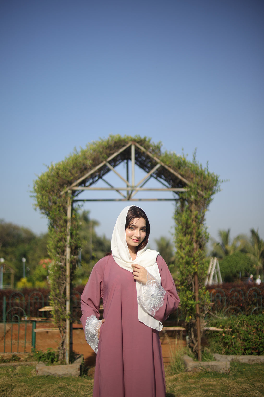 Pink shine abaya